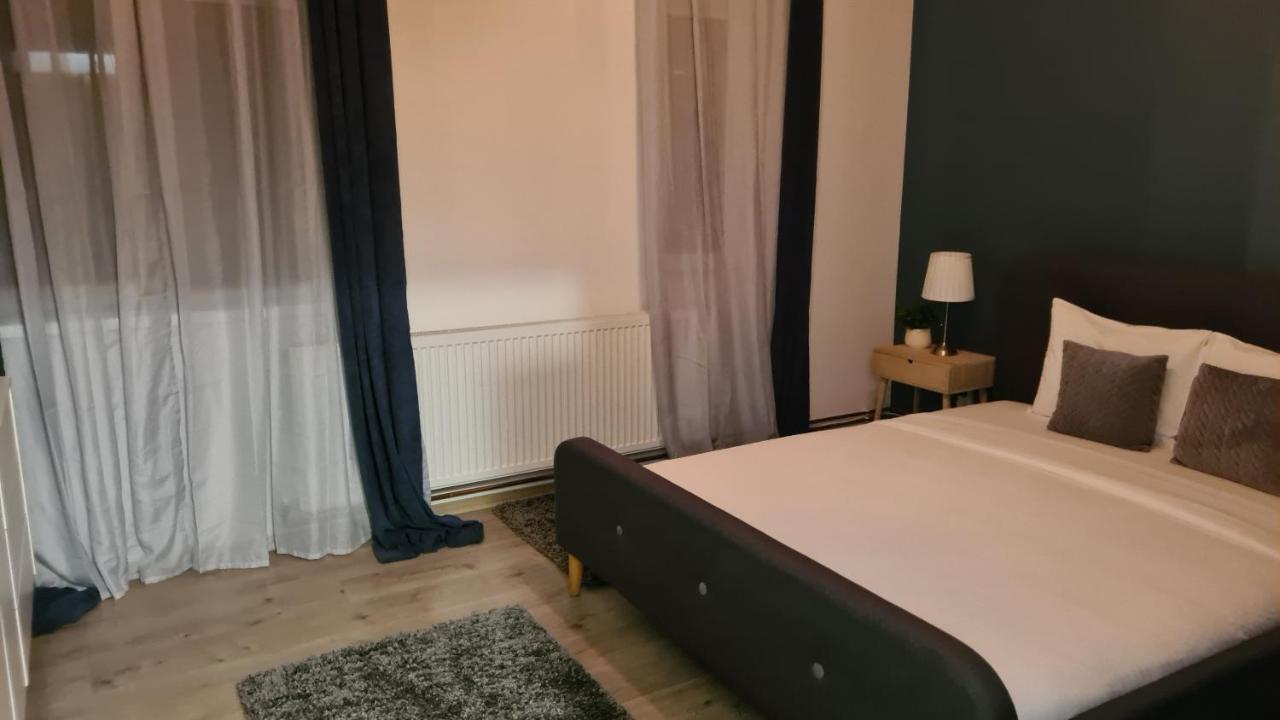 Bulevard Apartments Σάτου Μάρε Εξωτερικό φωτογραφία