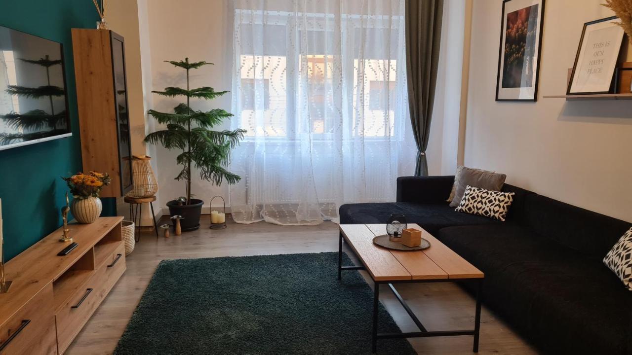 Bulevard Apartments Σάτου Μάρε Εξωτερικό φωτογραφία